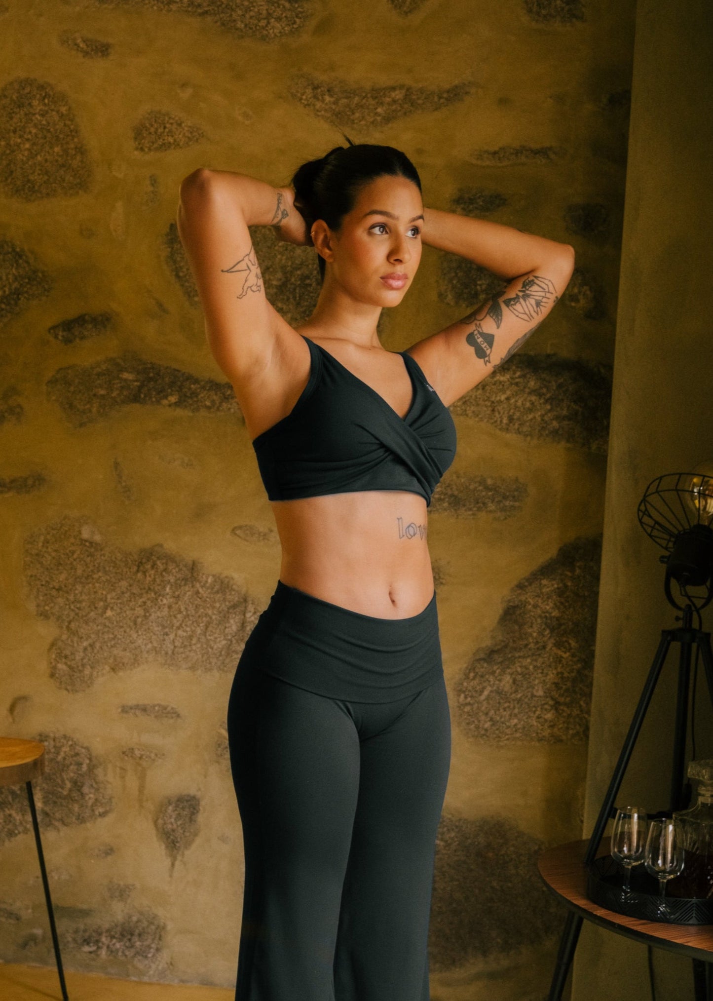 Black - Front wrap sports bra