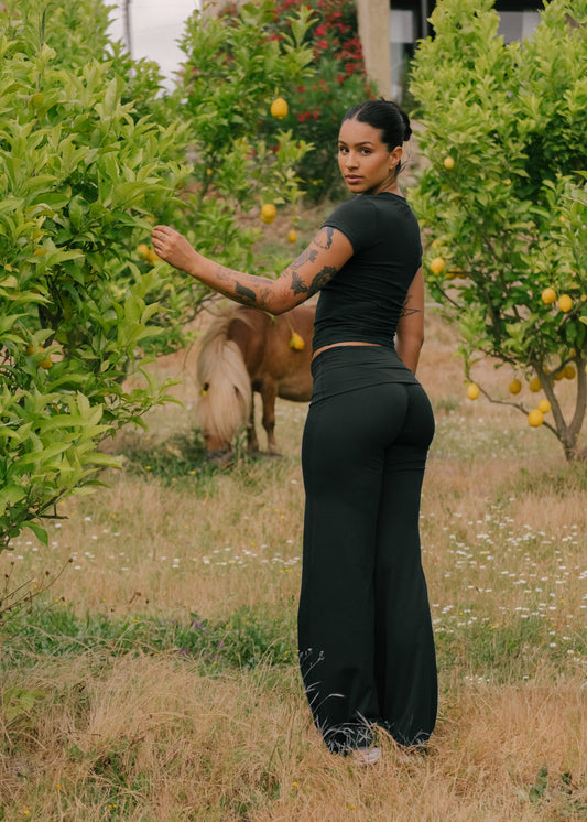 Black - Fold-over high flares