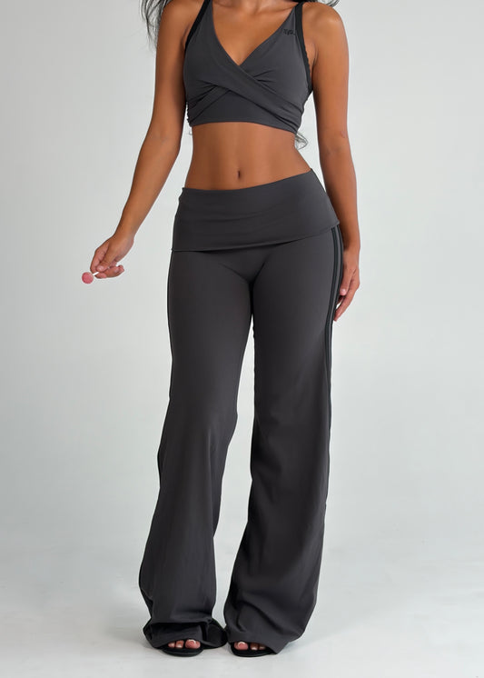 Graphite - Fold-over high flares